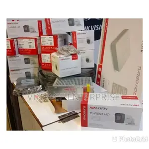 "Hikvision 4 Channel CCTV KIT*