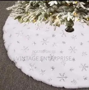 Christmas Tree Skirt*
