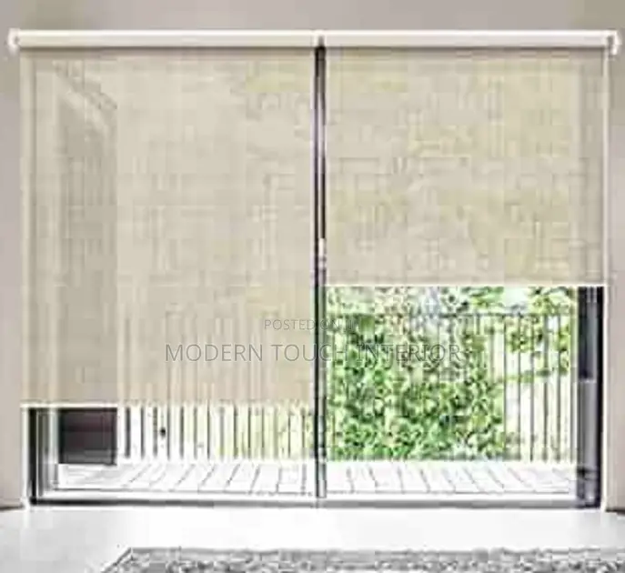 Low-Maintenance Sunscreen Blinds