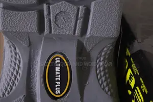 Ultimate Safety Shoes for Water Resistant