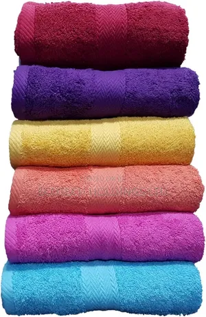 Coloured Towels Size 90 by 150 Hj9k