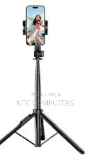 UGREEN Selfie Stick Tripod With Bluetooth Remote - LP680