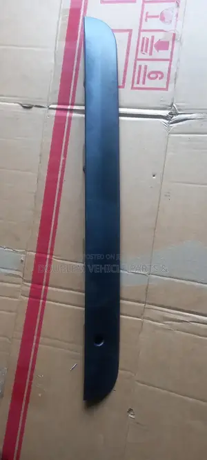 Boot Handle Toyota Hiace 7l/9l 2005-2015 Black