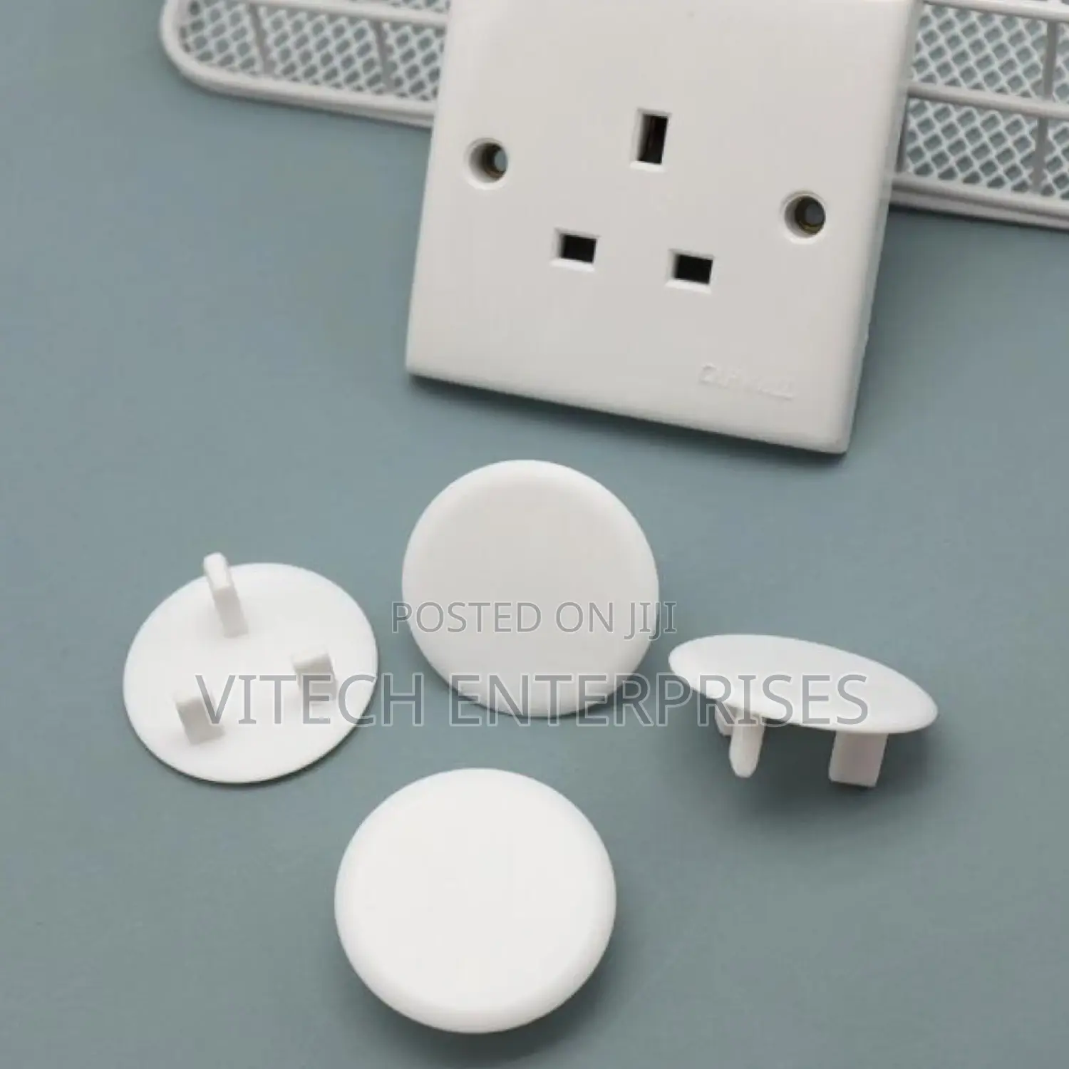 Socket Protector