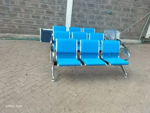 Blue Padded Link Chair