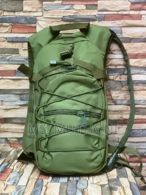 Tactical Camping With Bladder 3l Different Colours