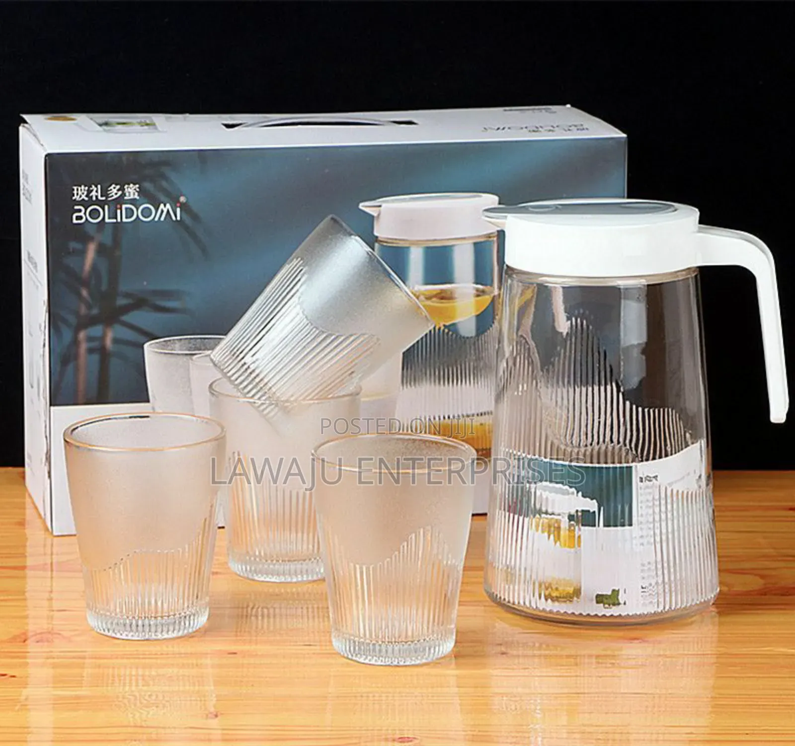 Glass Pitcher With 4 Cups