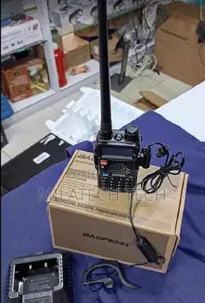 UV-5R 5 Watts Ham Radios