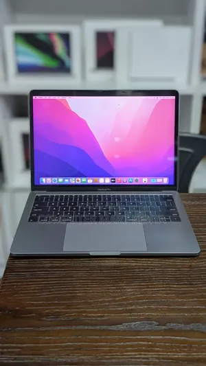 Laptop Apple MacBook Pro 2016 8GB Intel Core I5 SSD 256GB