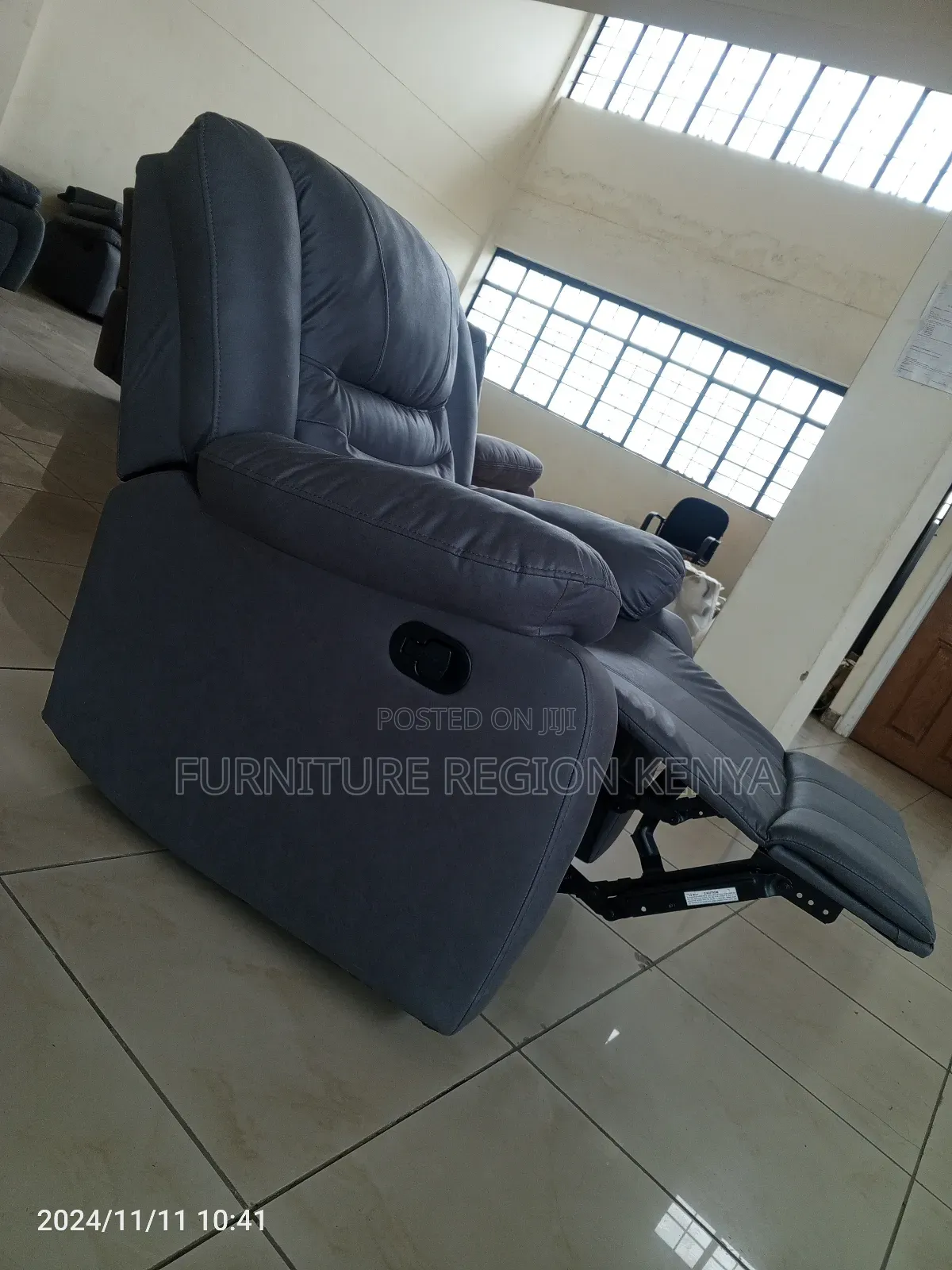 One Seater Imported Recliner Sofa