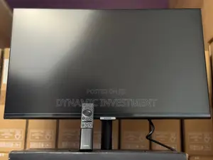 Samsung LS27BM500EMXUE 27′′ Flat Monitor Smart TV Experience
