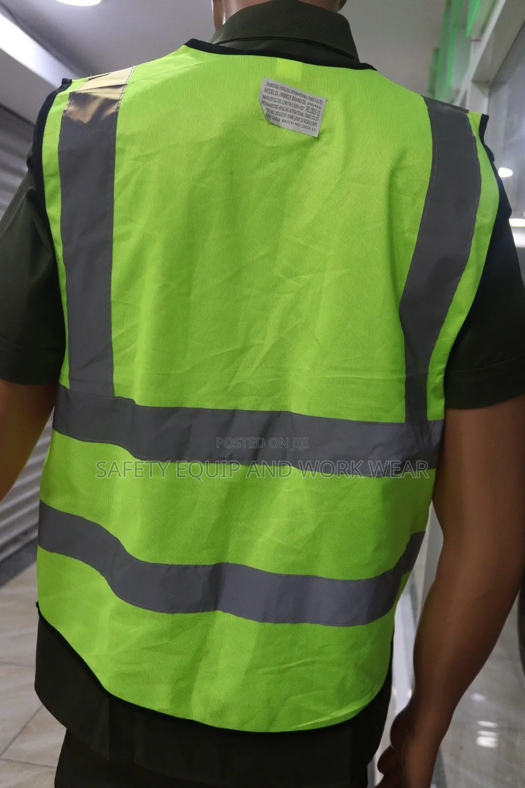 Executive Reflector (120gsm)-light Green