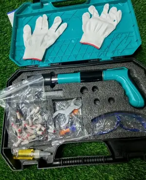 Manual Rivet Gun 50 PCS Rivets and Pair of Gloves