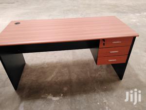 Office Desk 1.6m.
