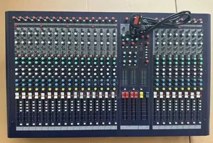Lx9 Soundcraft 32channel Plain Mixer