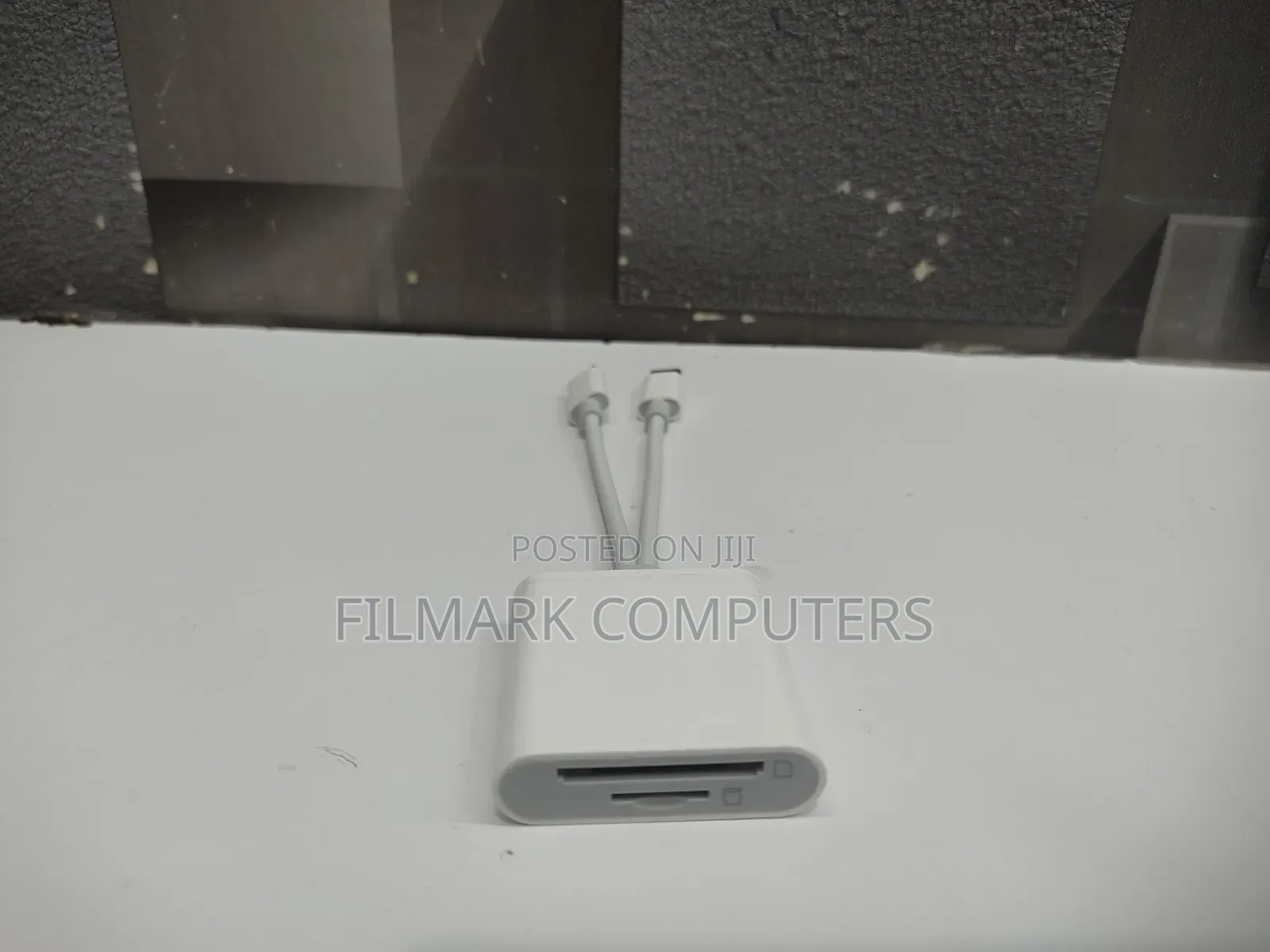SD Card Reader for iPhone iPad Camera,Dual Card Slot Memory