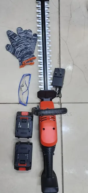 Quality Cordless Hedge Trimmer
