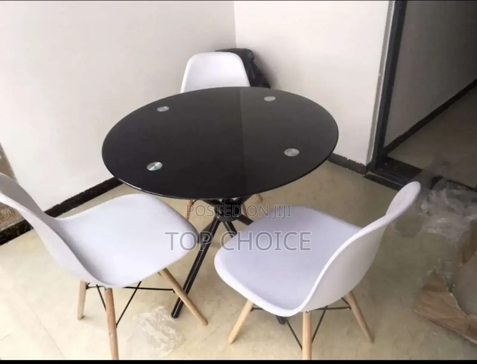 Glass Dining Tables and Chairs