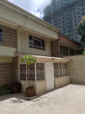 7bedroom Commercial to Let in Kilimani