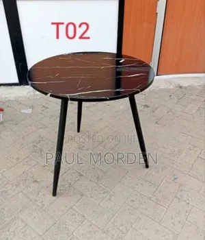 Black Round Dining Table