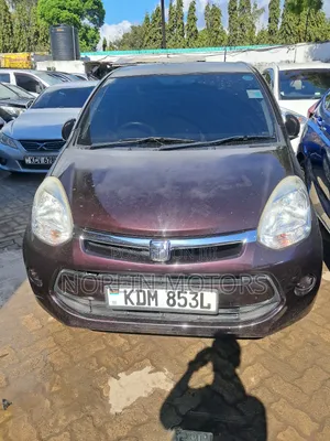 Toyota Passo 1.0 AWD 2015 Purple
