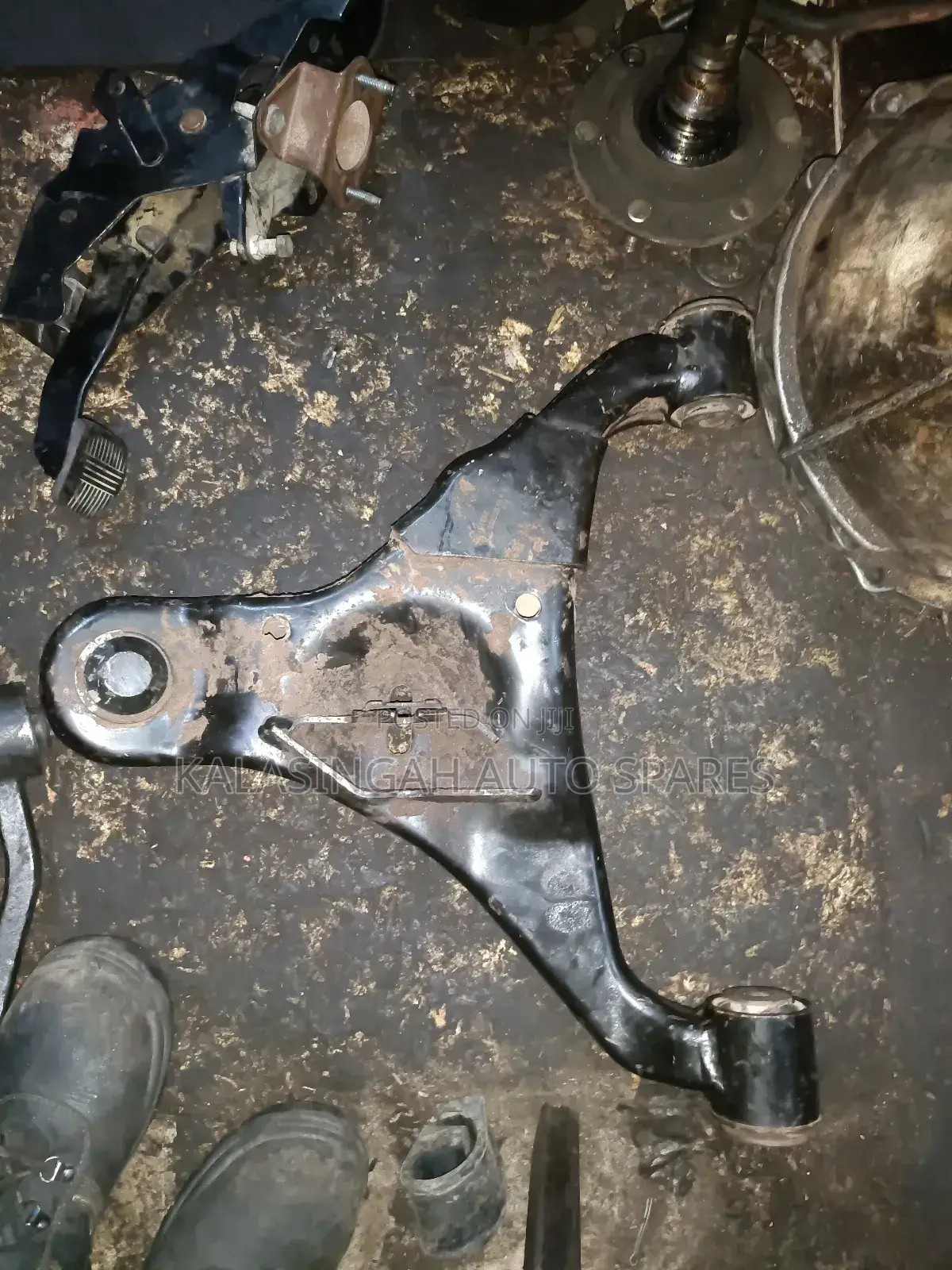 Lower Control Arm Ford Ranger 2017