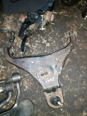 Lower Control Arm Ford Ranger 2017