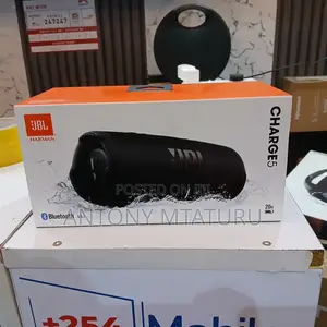 JBL Charge 5