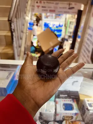 JBL Mini Portable Bt Palm Size Speaker.