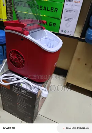 Ice Maker Machine