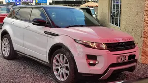 Land Rover Range Rover Evoque Pure AWD 5-Door 2013 White