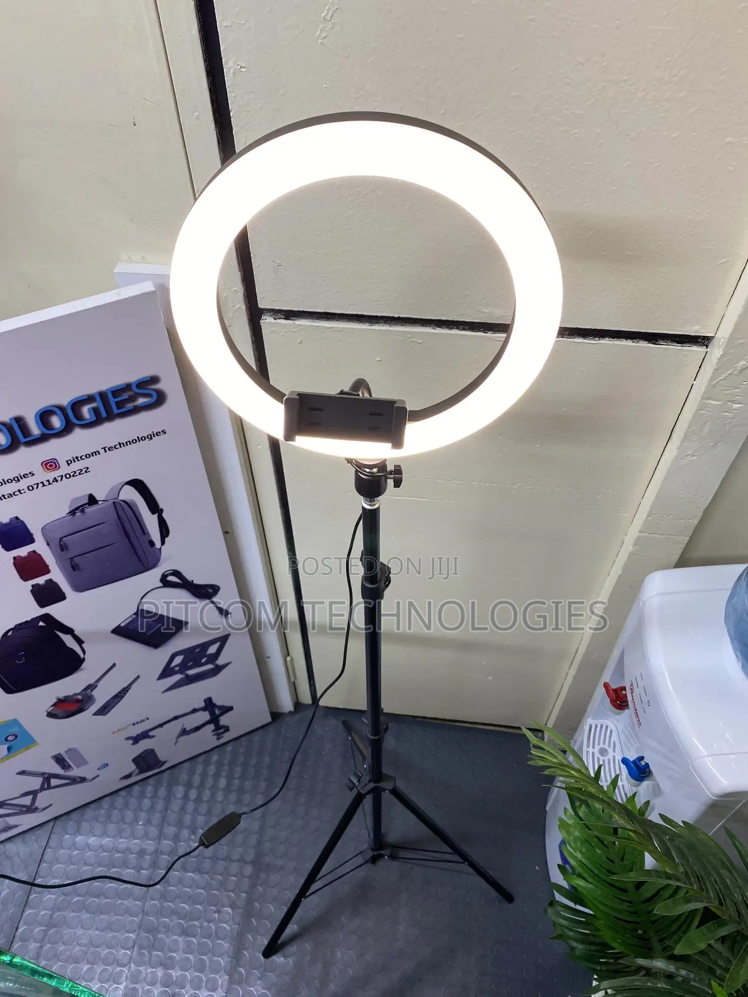 Full Light 10 Inch Ringlight.