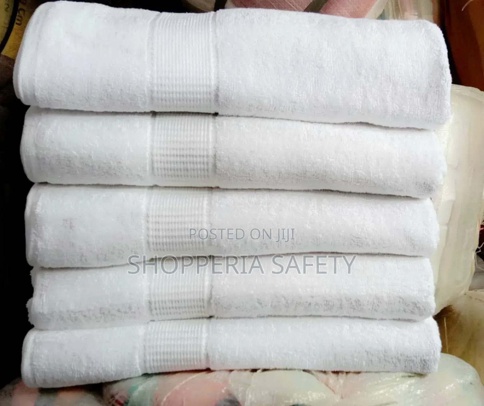 White Large Size Cotton Towels