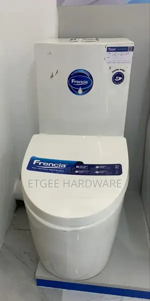 One Body Toilet Sit With Cistern
