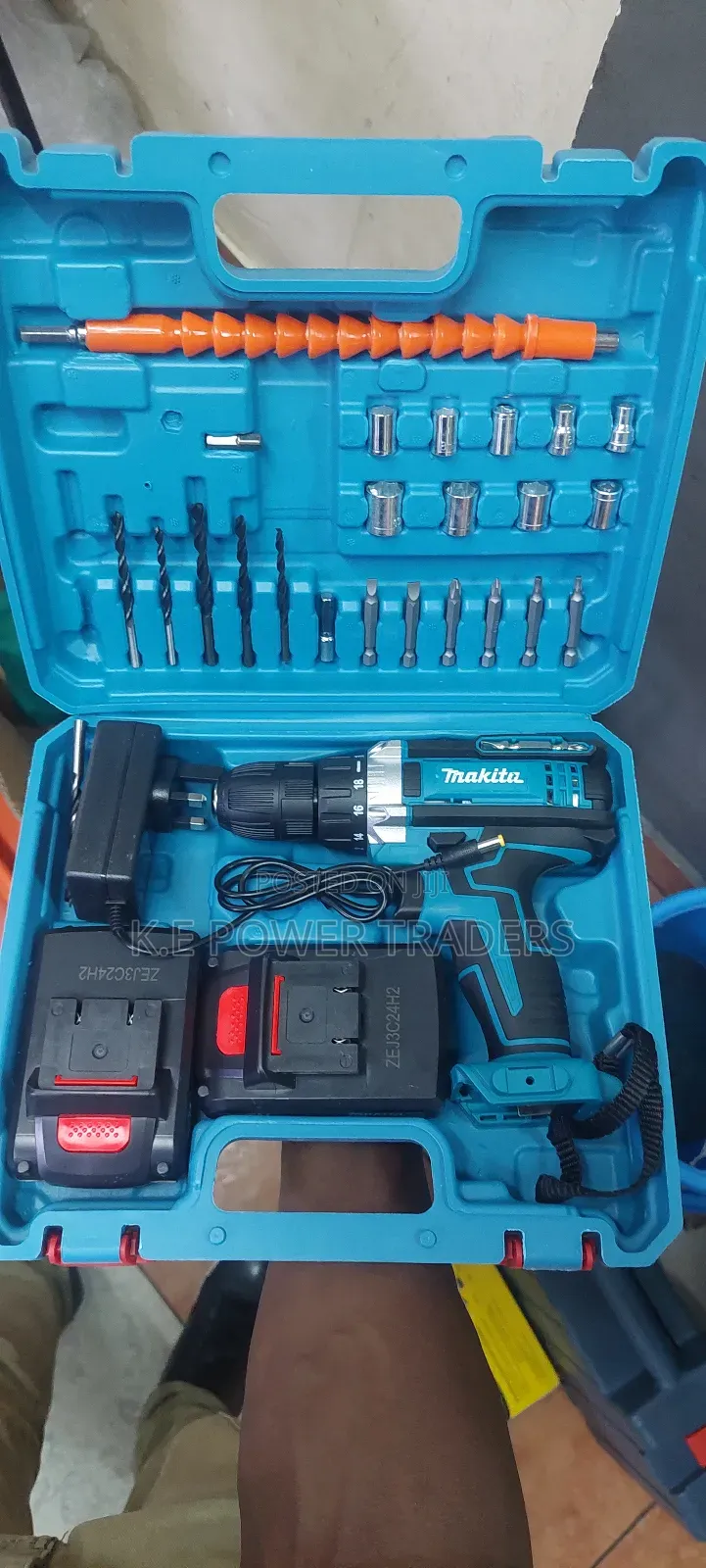 Rechargeable Cordless Drill - Makita