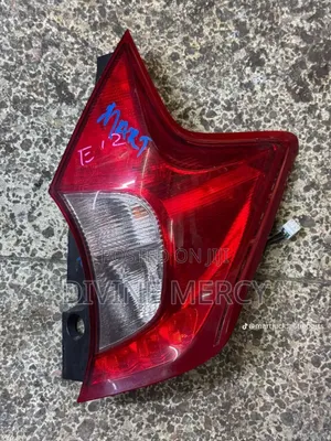 Nissan Note:Back Light/Tail Lamp