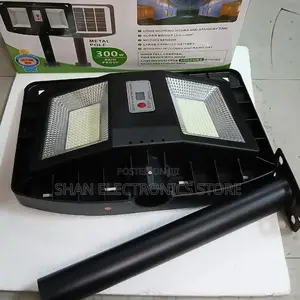 High Lumen Solar Powered Waterproof 300w Solar Street Light