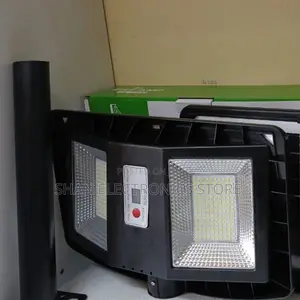 300w Solar Streetlights Outdoor Wall-Mounted Pole-Mounted