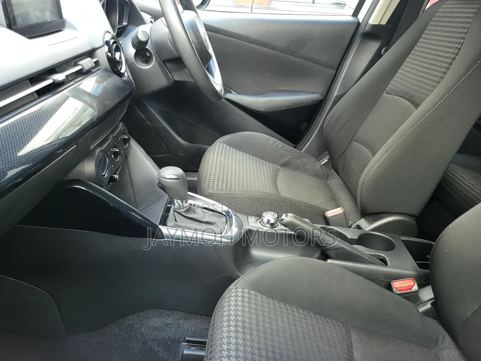 Mazda Demio 2017 White