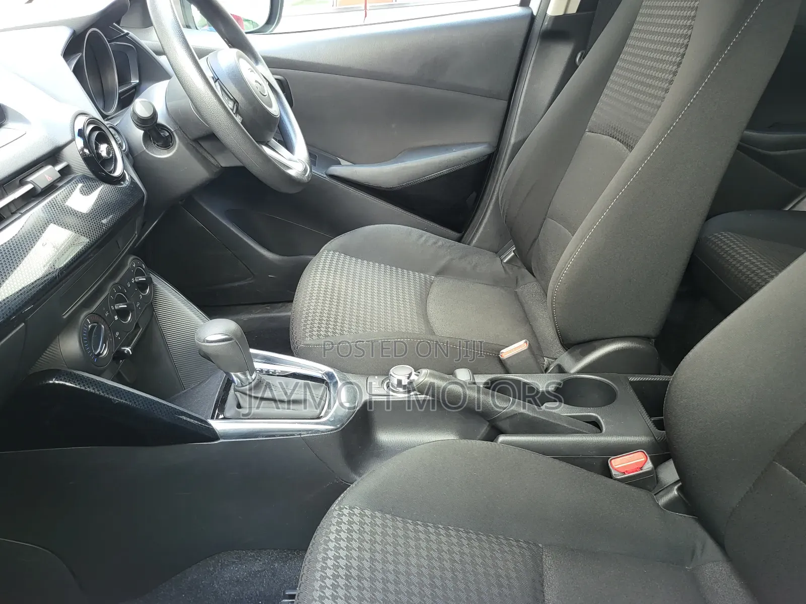 Mazda Demio 2017 White