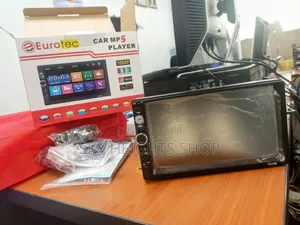 Quality TOUCHSCREEN CAR RADIO Video Player / Car Mp5 Player