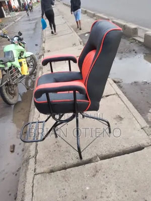 Rotating Simple Kinyozi Seats