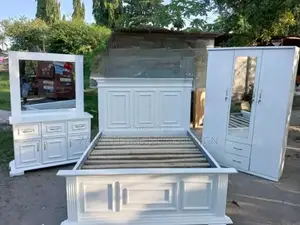 Pulchritudinous Beds