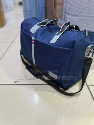 Nay Blue Large Capacity Travel Luggage Bag