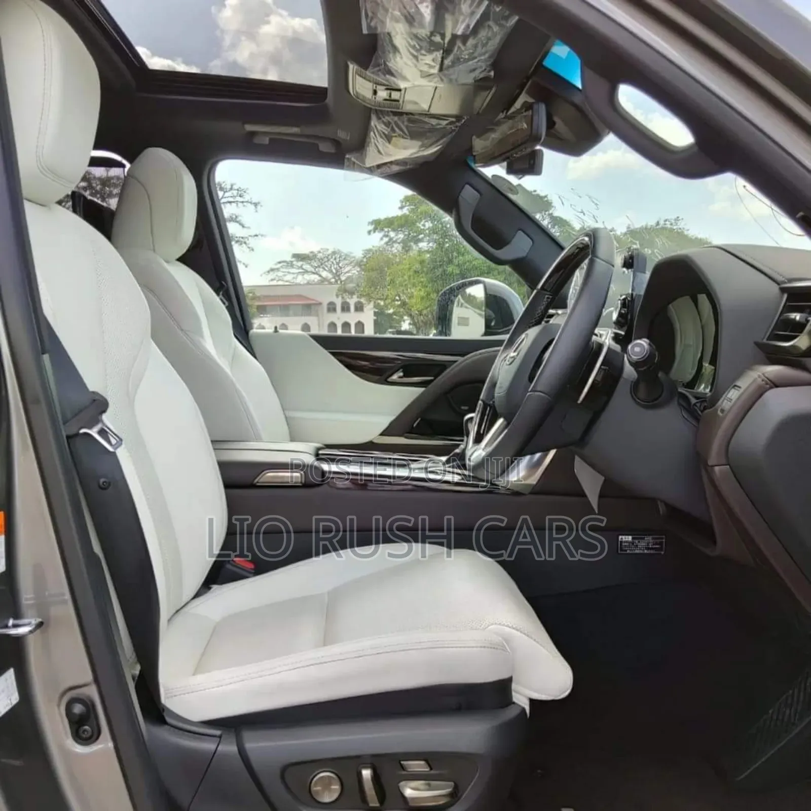 Lexus LX 2020 Gray