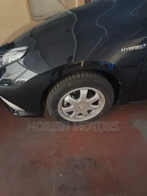 Toyota Auris 2017 Black