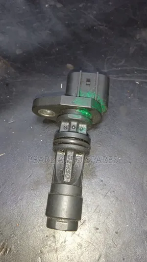 Crankshaft Sensor YD25