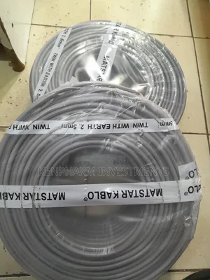 2.5mm2 Twin With Earth Electrical Cable, 3 Core, 90 M; Mt040