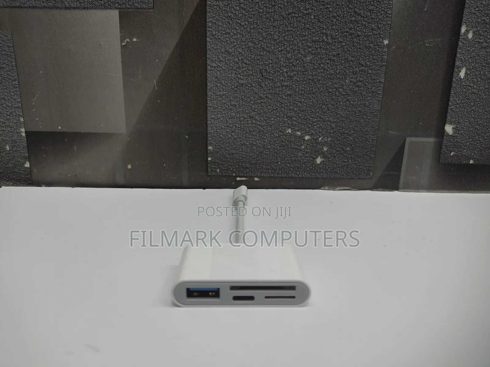 iPhone Card Reader