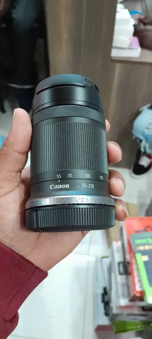 Canon Rf-s 55-210mm F/5-7.1 Is Stm Lens (Canon Rf)